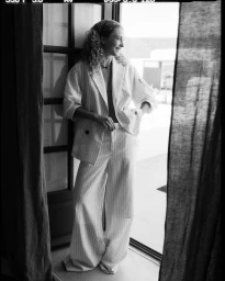 Shine Bright / Dorit Revelis