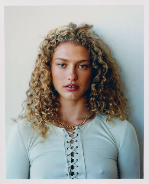 Shine Bright / Dorit Revelis