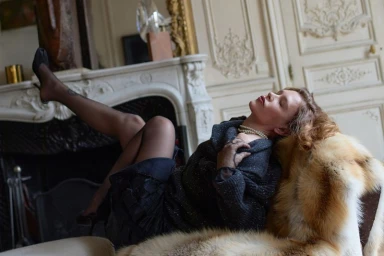 The many faces of Paz de la Huerta