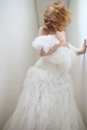 The many faces of Paz de la Huerta