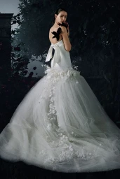 Vera Wang Haute S/S 2026 Collection