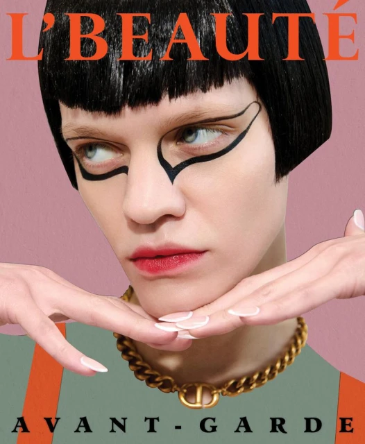 L'BEAUTE X DIOR AVANT-GARDE issue