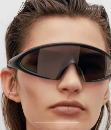 Special Essilor Luxottica