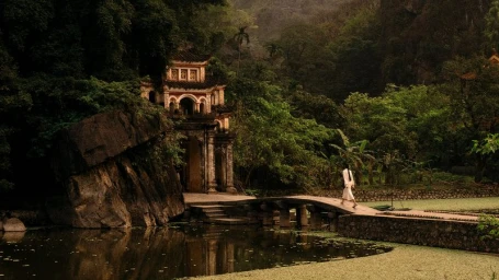 The Ascending Dragon