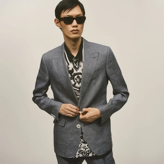 Dolce & Gabbana Maiolica Nera 2025 Collection