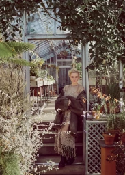 The Julia Garner Effect