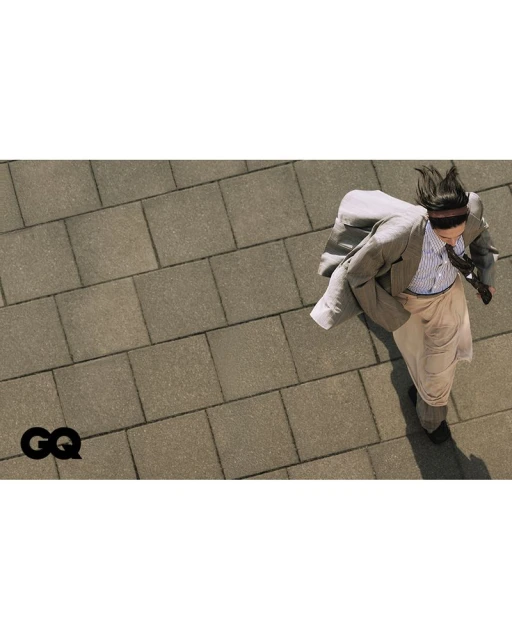 치맛자락 휘날리며