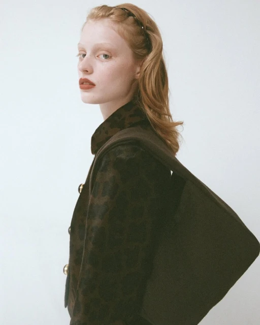 003 in Chocolate Wool