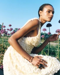 Jewellery heads to the kindergarten