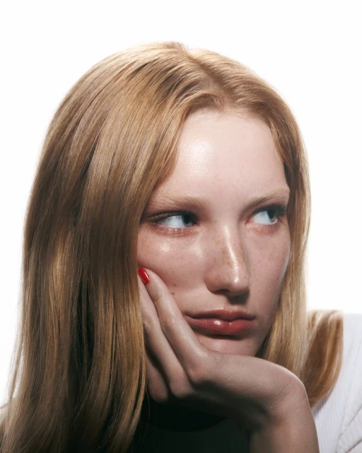 Sunset-Inspired Makeup