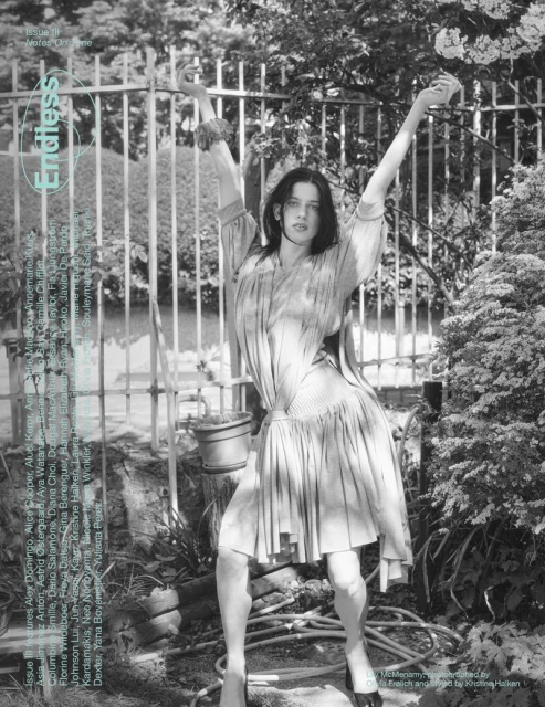 Endless Issue III ´Notes on time`