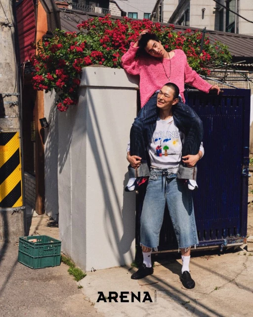 WE'RE IN THE NEIGHBORHOOD