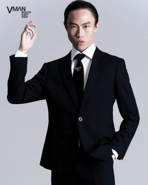 The Mob Look Is Back and It Means Busines