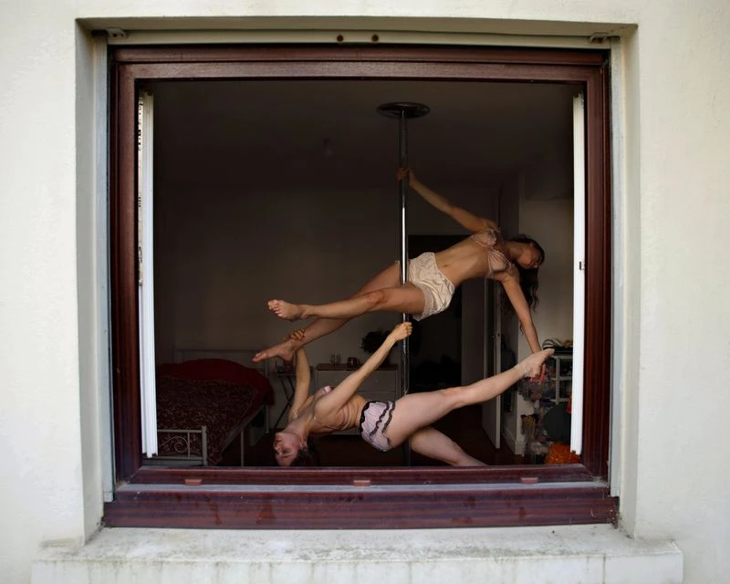 ALL–IN Nº8 by Michella Bredahl