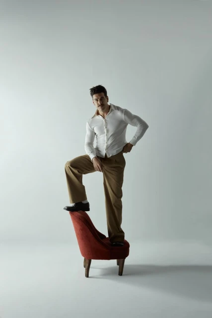 MARIO CASAS: EL CINE CORRE POR LAS VENAS