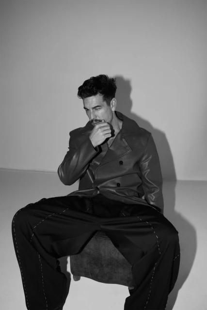 MARIO CASAS: EL CINE CORRE POR LAS VENAS