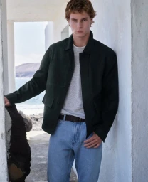 Under the Atlantic sun and wind