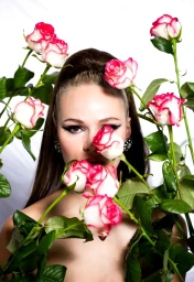 Cyanotype Bloom – A Fusion of Nature and Fashion