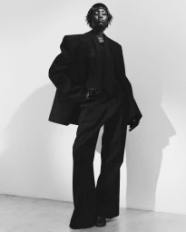 where light meets shadow