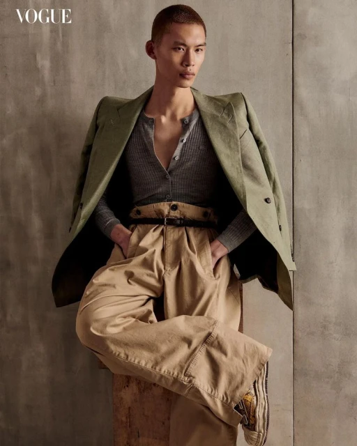 This Summer, Suiting Takes to a Lighter Touch