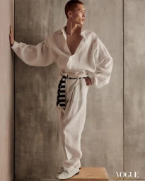 This Summer, Suiting Takes to a Lighter Touch