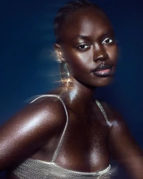 Fenty Beauty Diamond Bomb