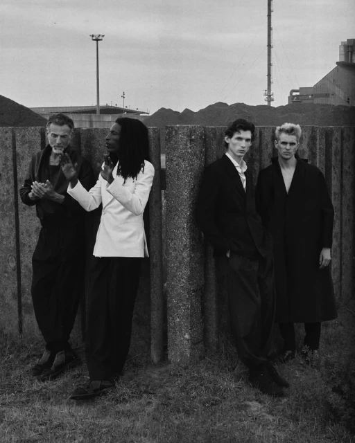 Les Hommes Publics, Dior Men Special