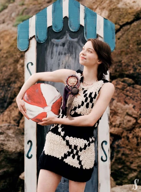 Opposites Attract- Emma Myers