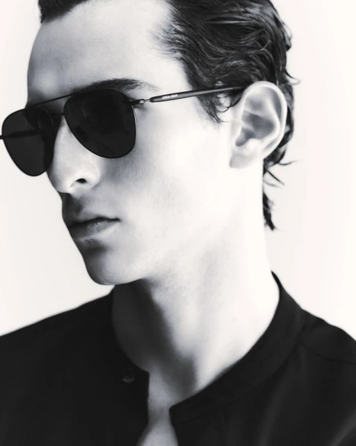 Giorgio Armani F/W 25 Social Campaign