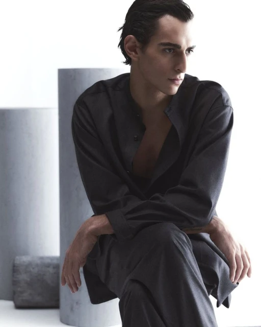 Giorgio Armani F/W 25 Social Campaign