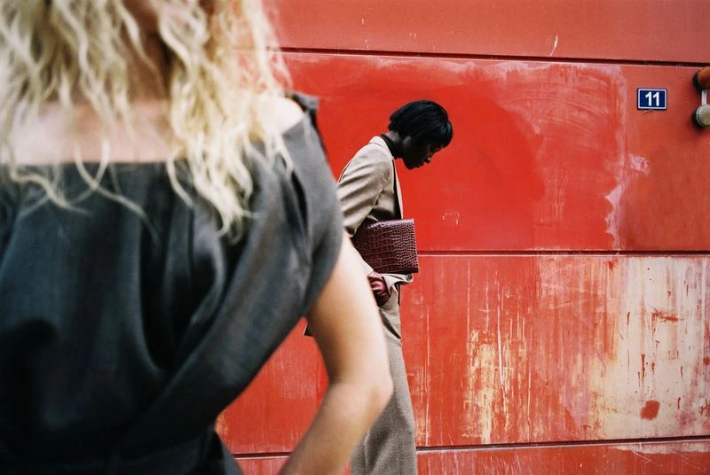 The strength of Elegance