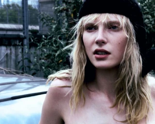 Mind, body, soul… and Alex Consani!