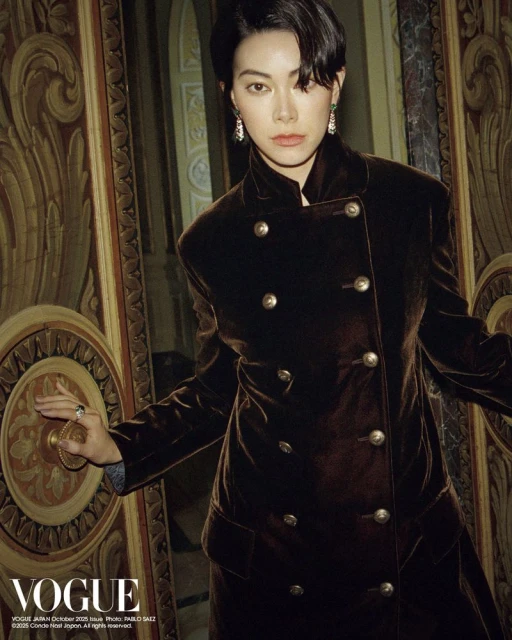 Vogue Japan October 2025 Cover