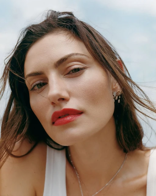 Phoebe Tonkin