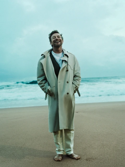 Simon Baker