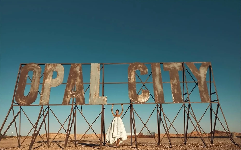 Moon Plain Collection