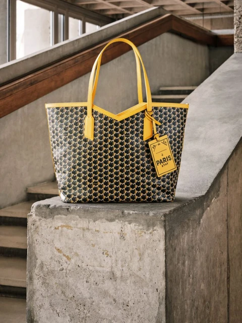 Moynat 34M collection Summer 2025