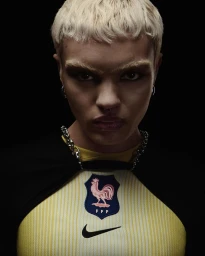 Nike Football Woman 2025