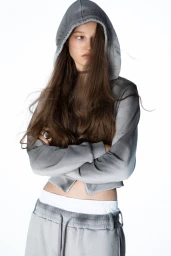 "Neo Femme" for 2000Archives