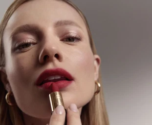 BOBBI BROWN LUXE CASHMERE LIP