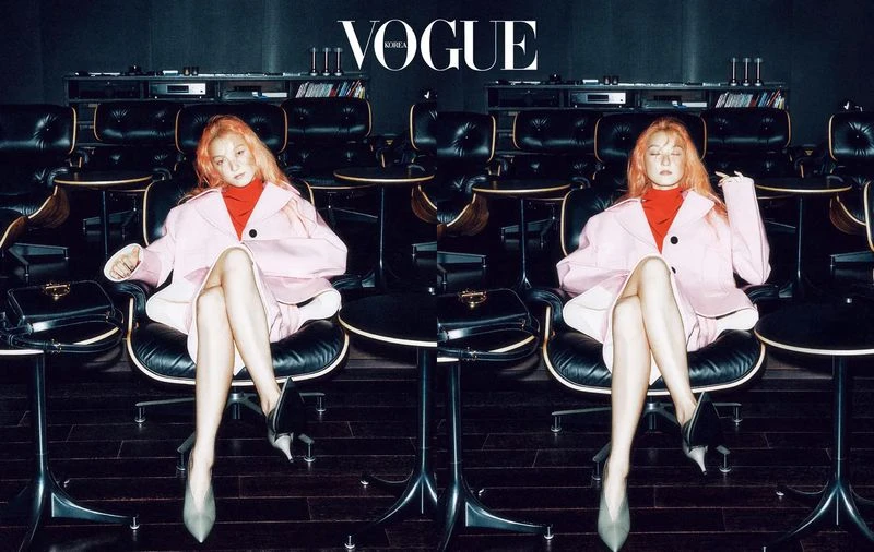 HOW TO HAVE A CONVERSATION IN SILENCE