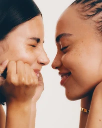 ELEMIS Gifting Campaign