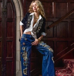 Alice + Olivia September 2025