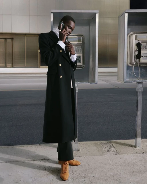 CELINE SPECIAL - COVER STORY