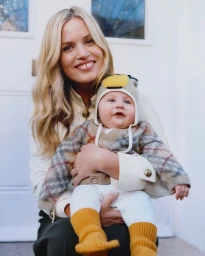 Burberry Mother's Day 2025 Campaign