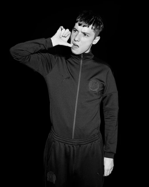 Ellis Howard / ‘What It Feels Like For a Girl’ (Remix)