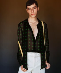 Ellis Howard / ‘What It Feels Like For a Girl’ (Remix)