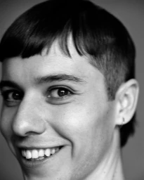 Ellis Howard / ‘What It Feels Like For a Girl’ (Remix)