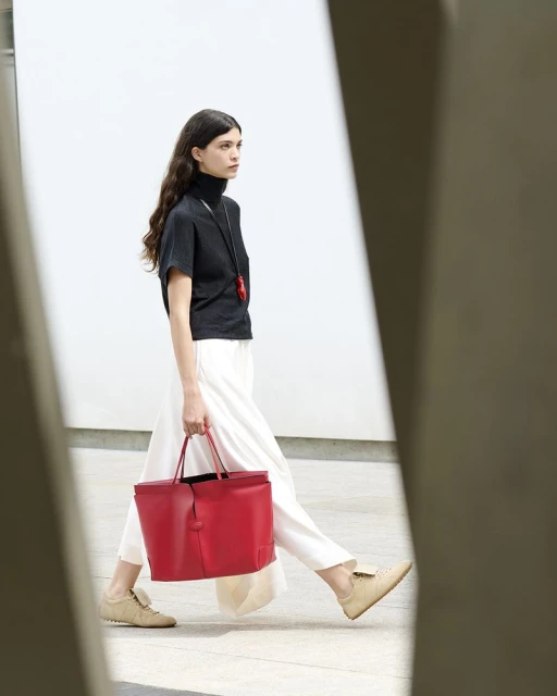 Tod’s Accesories Campaign