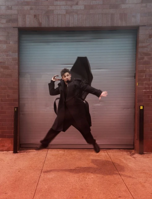 Numéro Netherlands - Ashby Gentry